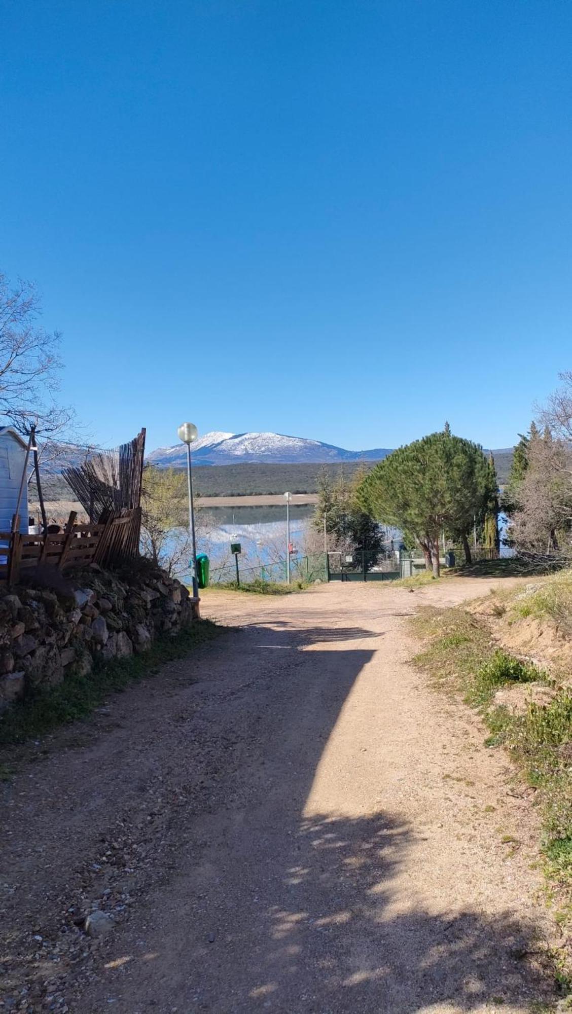 Hotel Camping De Cervera De Buitrago Exteriér fotografie