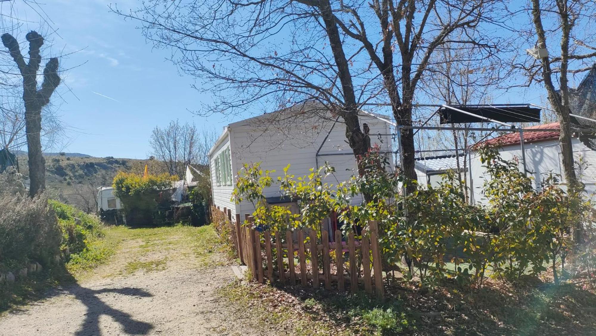 Hotel Camping De Cervera De Buitrago Exteriér fotografie