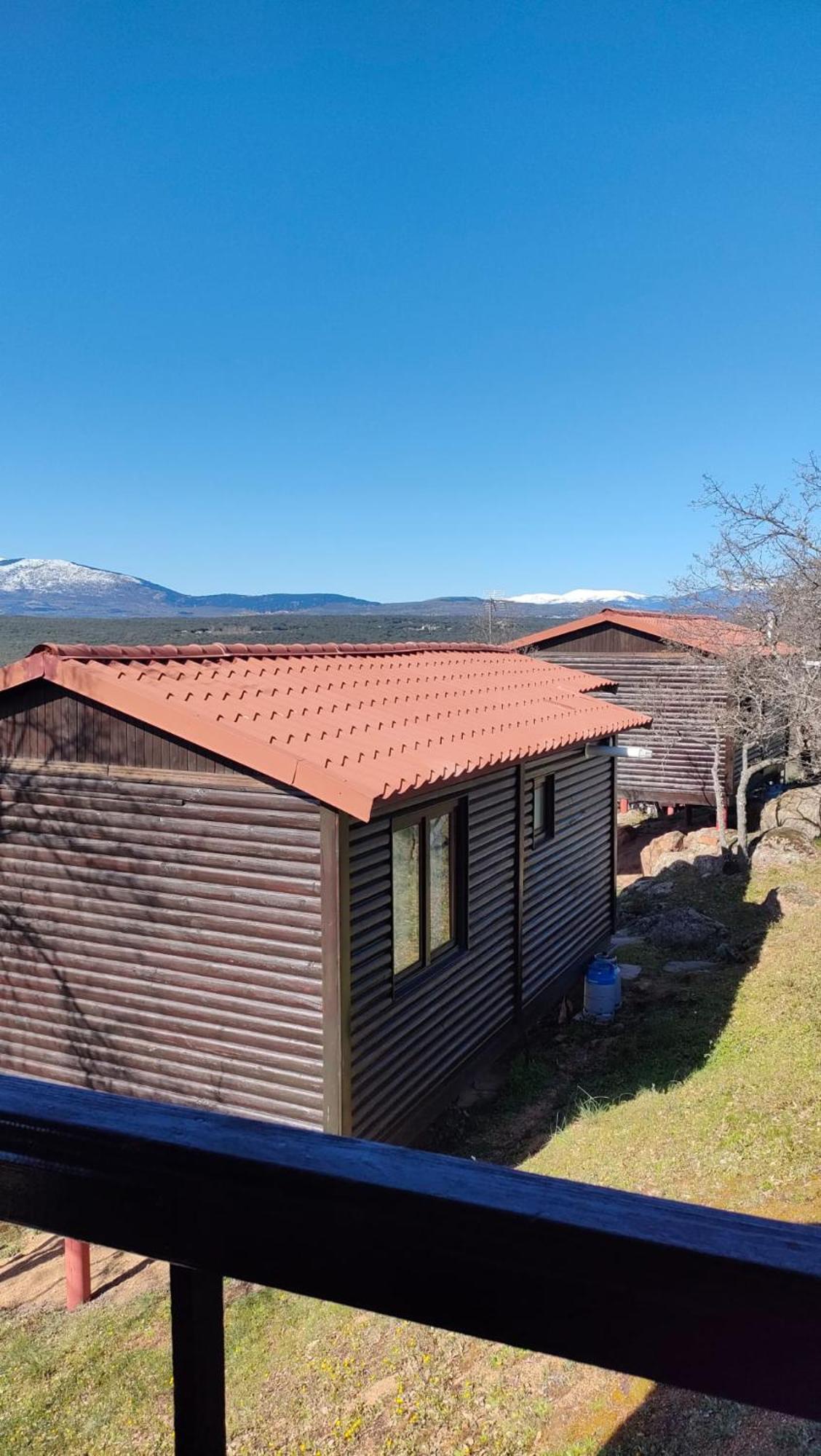 Camping De Cervera De Buitrago Exteriér fotografie
