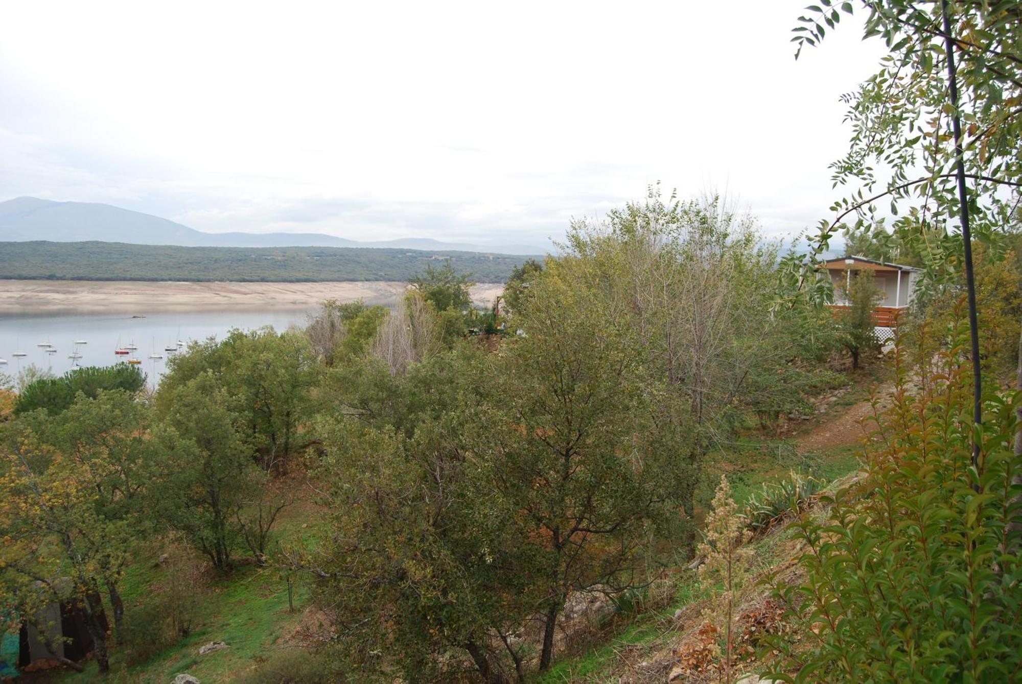 Hotel Camping De Cervera De Buitrago Exteriér fotografie